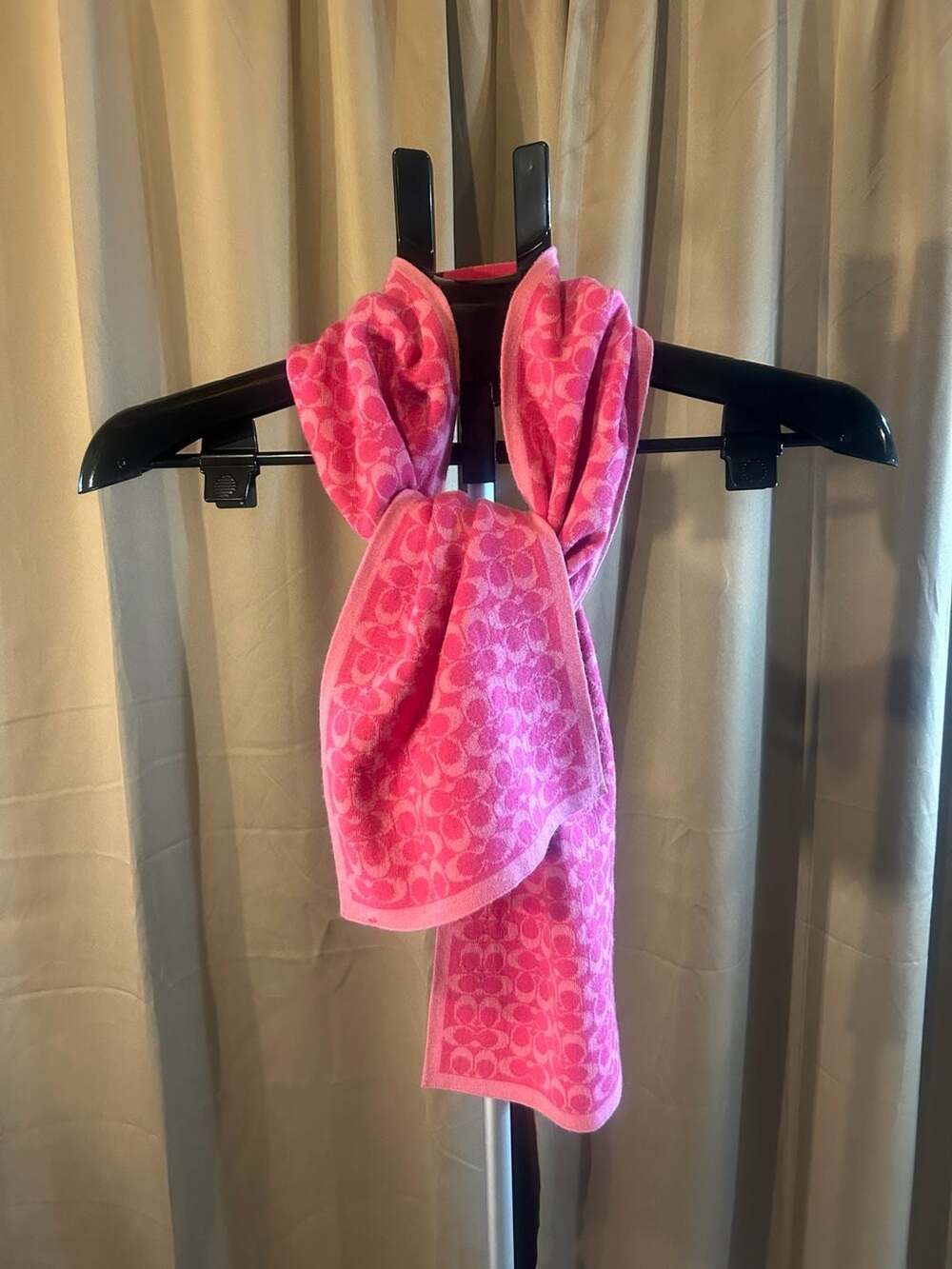 Coach Signature Logo 100% Merino Wool Scarf in Pink